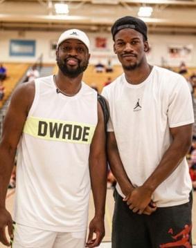 广岛前锋：在艰难的情况下能拿下一场平局很欣慰，感谢远征军（广岛前锋：逆境守住平局倍感欣慰，感谢远征军）