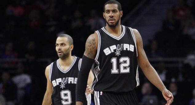 脸都不要了!欧联冠军踢出耻辱一战，主场2红5黄输球又输人（欧联冠军耻辱之夜：主场2红5黄，输球又丢人）