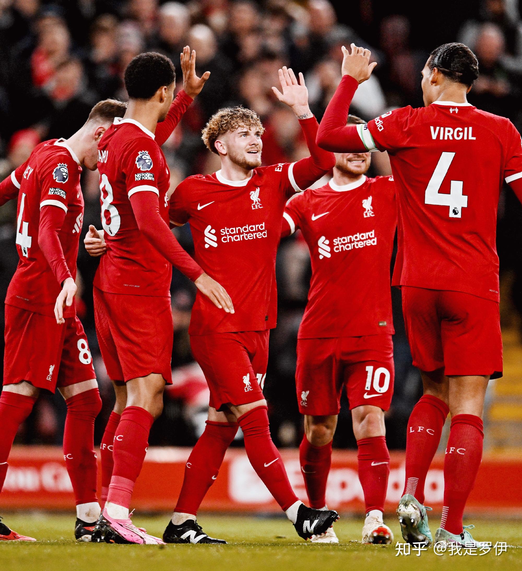 阿隆索：球迷可以表达对维尼的看法，2026我们能竞争冠军（阿隆索：球迷有权评价维尼，2026年我们有望争冠）